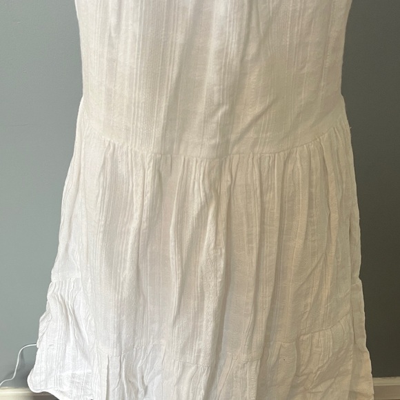Adorable White Sim & Sam Sleeveless Sundress, Like New, Small - Picture 3 of 6
